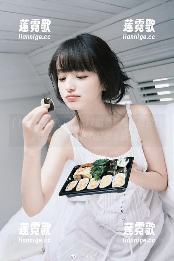 你猜在www.17的免费专区能挖出什么大瓜？小心别被呛到！