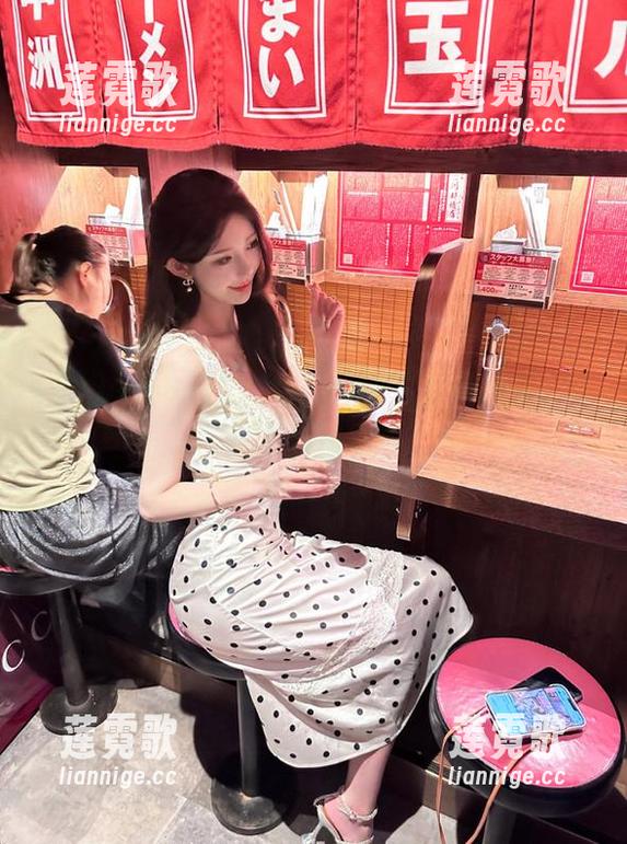 www.17发布，总让人有种好奇、又不想看的复杂感。