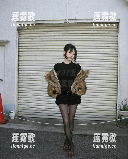 近日，www.17发布的内容太有戏了，像是迷雾重重的电视剧。