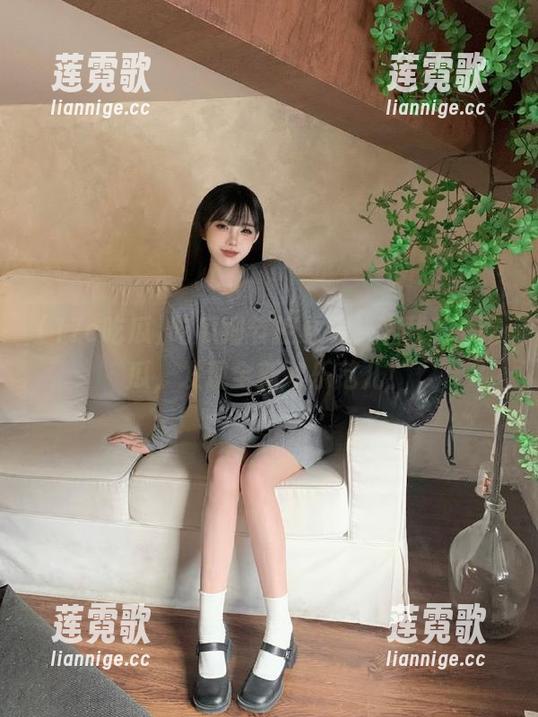 吃瓜细节控必看，下载17c吃瓜，发现全新欢乐范儿！