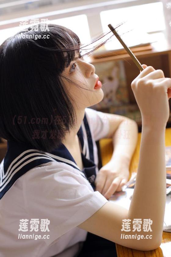 在51.com上分享热门瓜时，我才发现自己也是个八卦狂。