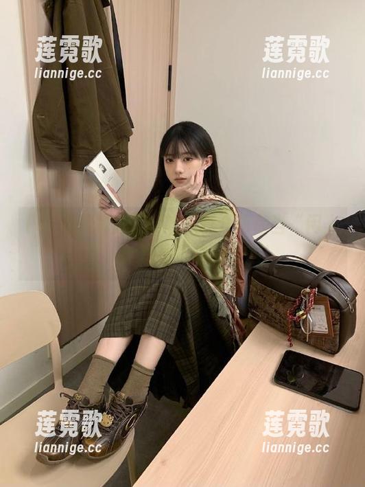 51吃瓜群众 51吃瓜群众陪你当“闲人”,分享看热闹的乐趣!