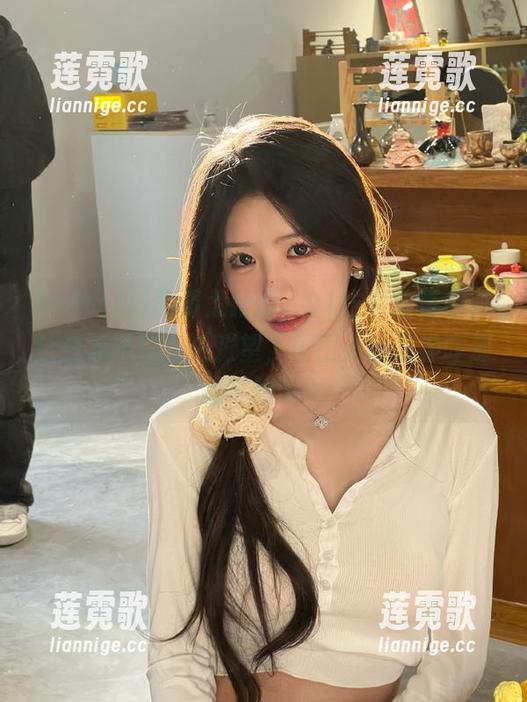 91吃瓜 剧情太劲爆,91吃瓜首页视频让我忍不住四处张望,周围人的眼神咋那么火热呢?