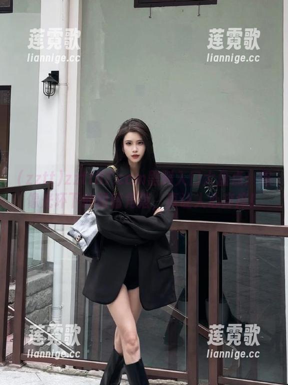 zztt87.ccm黑料入口大盘点：偶像光环下的阴暗角落，真让人心痒痒！