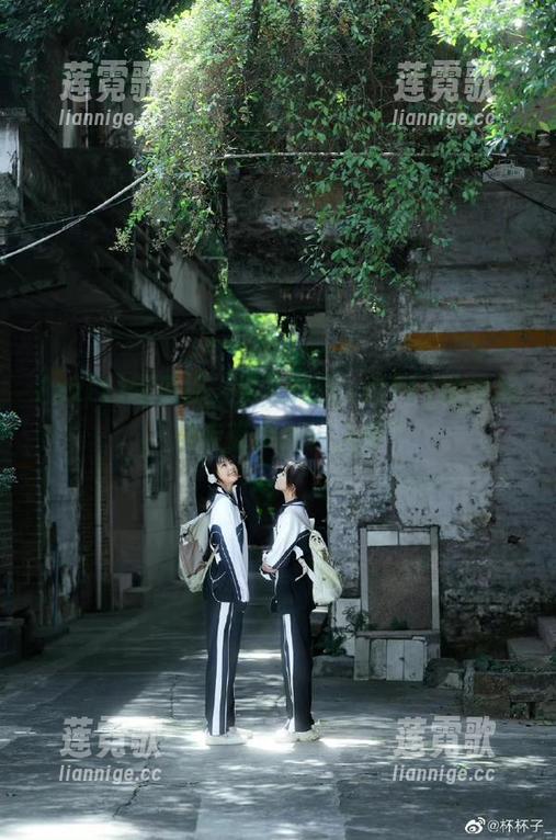 zztt 吃瓜前,请先打开zztt11的导航,别走错步入“人间”