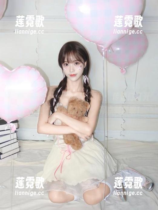 ccgg6今日吃瓜：传送门打开，八卦的气息扑面而来，有点刺激呢！