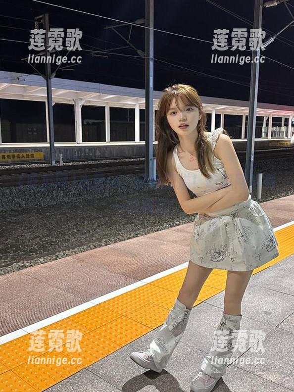 心居io，瓜香四溢！吃瓜网下载一键搞定！
