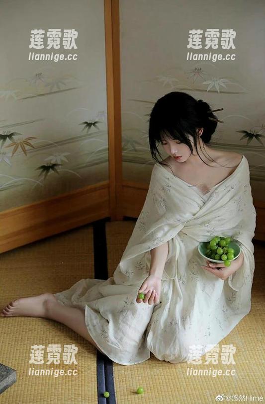 吃瓜网在线：让黑料飞，红人们哭着喊停！
