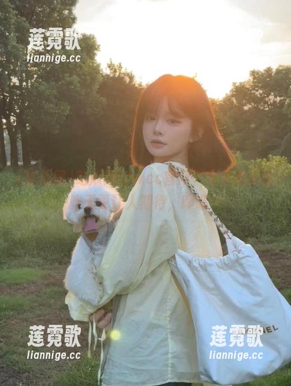 吃瓜网t7wcc官网，今天的瓜比昨天更让人期待，嘿嘿…