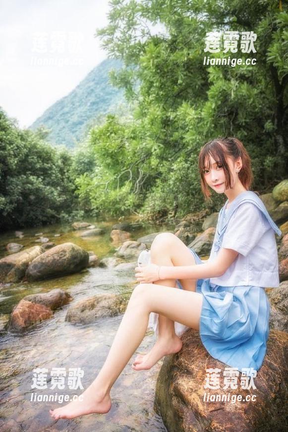 吃瓜网首页惊现官方清新风，能别这么土吗？