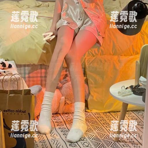吃瓜论坛最近好热闹，免费的八卦让人分不清真伪！