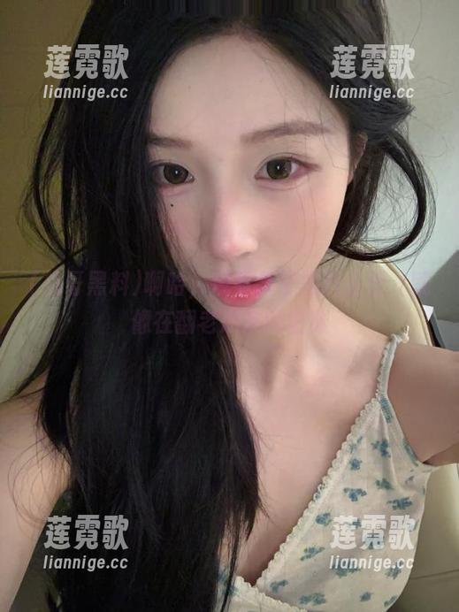 啊哈，观看扒哥黑料在线，就像在翻老朋友的旧账