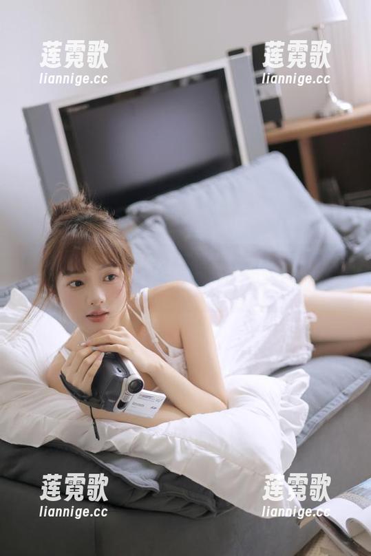 在线八卦？！黑料不打样直接来一发