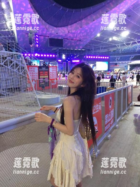 哦，黑料不打烊官网最新视频，来吧，继续戳我的好奇心极限！