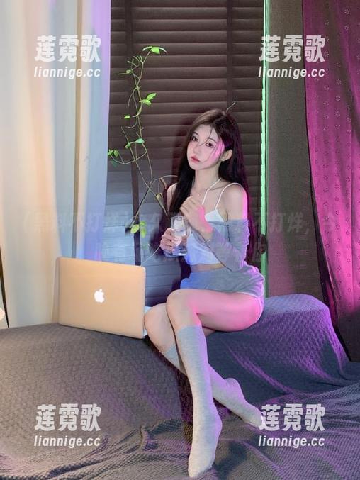 黑料不打烊 永久跟随,黑料不打烊,今晚有场吃瓜派对等着你