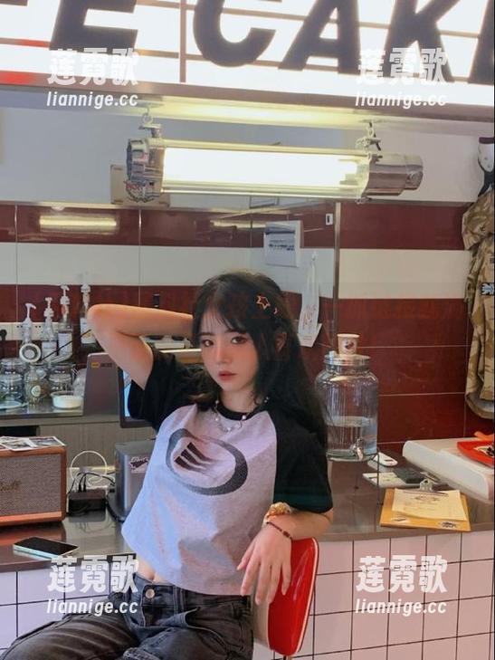 黑料社 黑料社女孩上线,一抓链接就满是正能量的惹人喜欢图片!