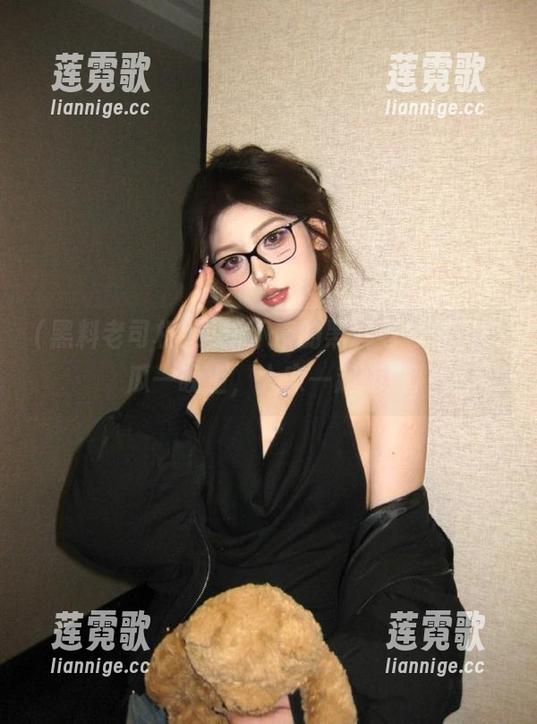 更新不停的黑料老司机，蹭瓜一晚上，大家一起嗨！
